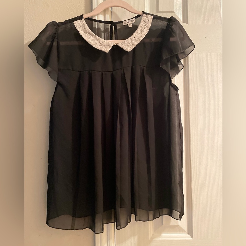 Black sheer baby doll blouse with off white lace collar